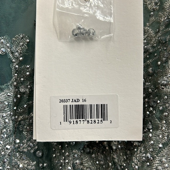 Mac Duggal 20337 NWT EMBELLISHED BOW BELT ILLUSION LONG SLEEVE A LINE DRESS - Picture 10 of 10